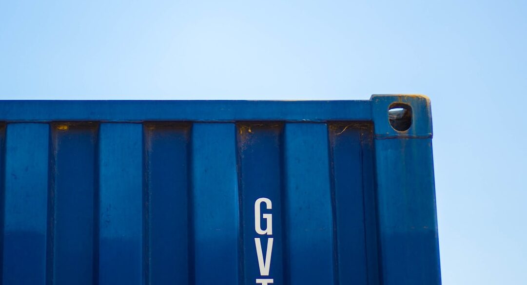 Fungsi Container Pengiriman Barang